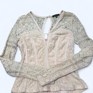 Elegant Lace Women Top